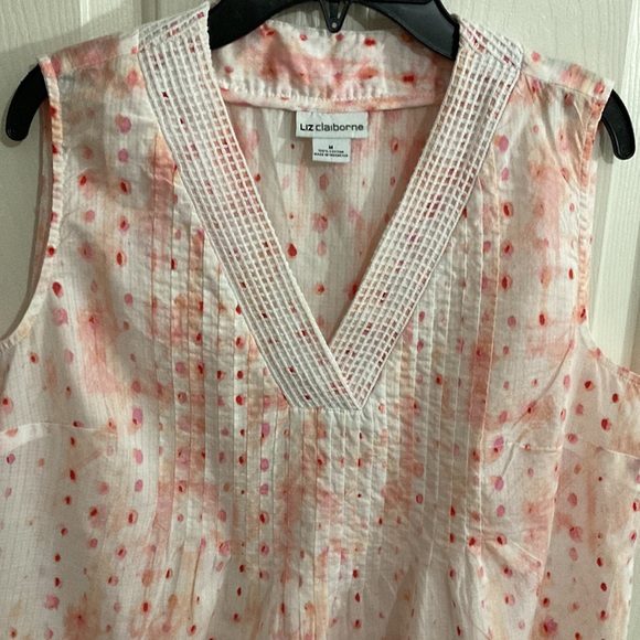 Liz Claiborne sleeveless Size Medium blouse net lace around neck 100% cotton. - Picture 3 of 11